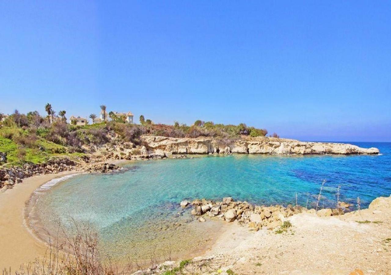 Phaedrus Living: Seaside Luxury Villa Anafi Paralimni Bagian luar foto
